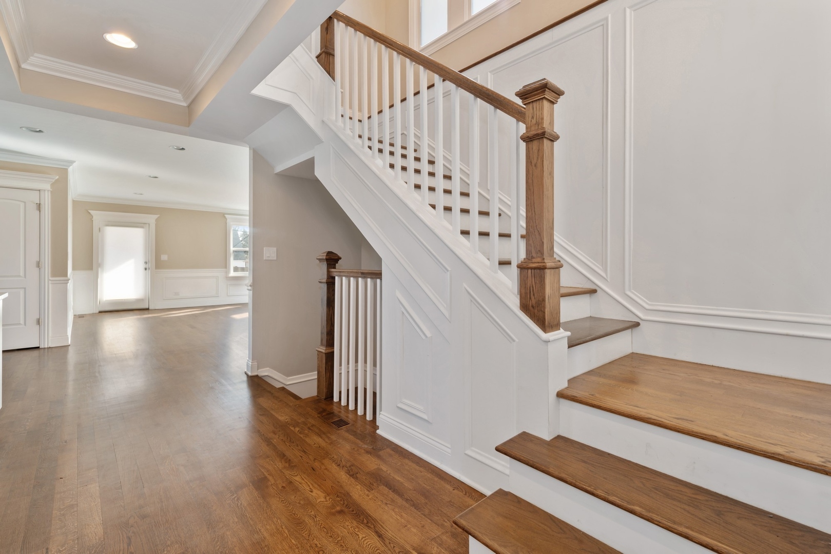 Undisclosed Address Oak Park, IL 60302 - Photo 14 of 28