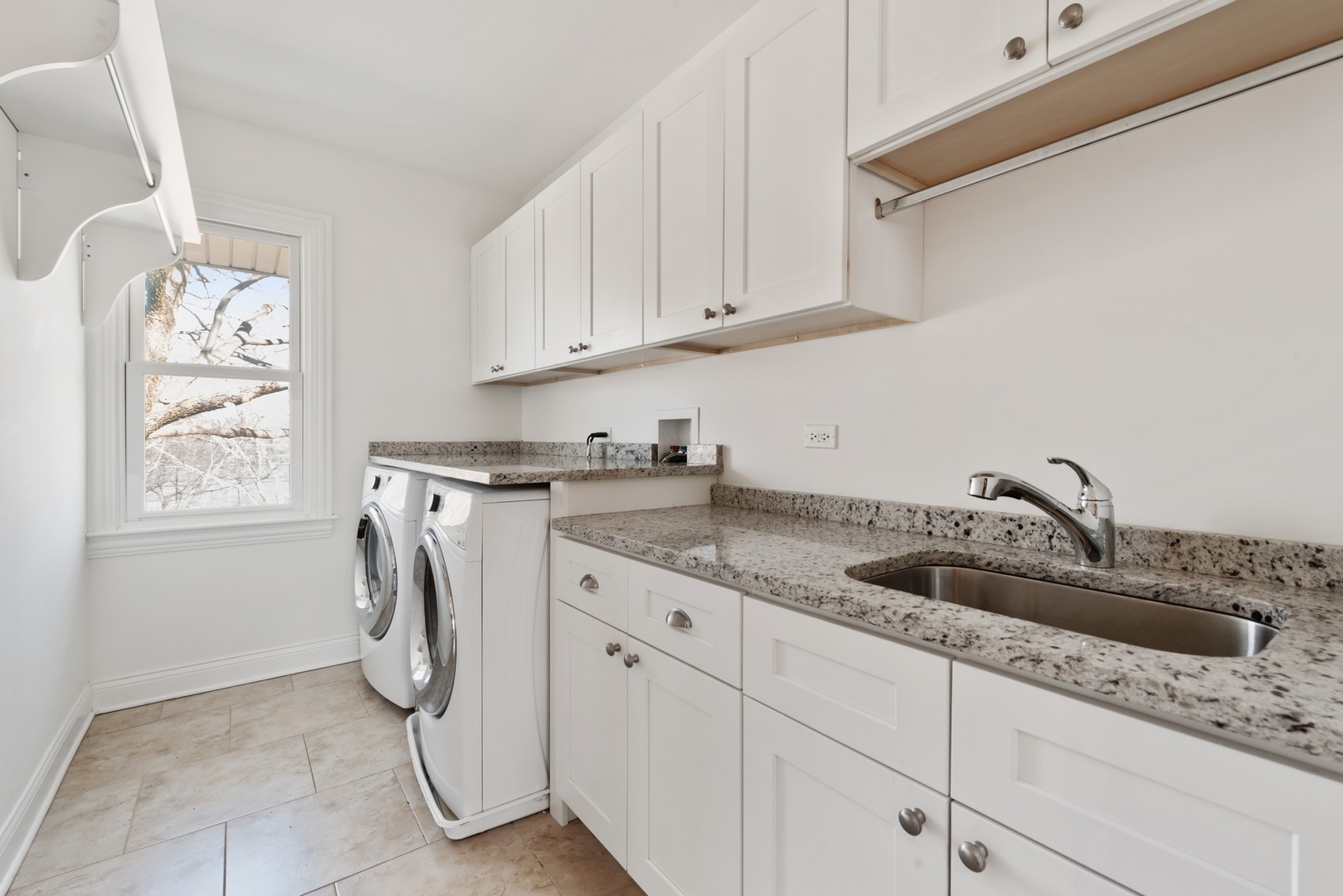 Undisclosed Address Oak Park, IL 60302 - Photo 28 of 28