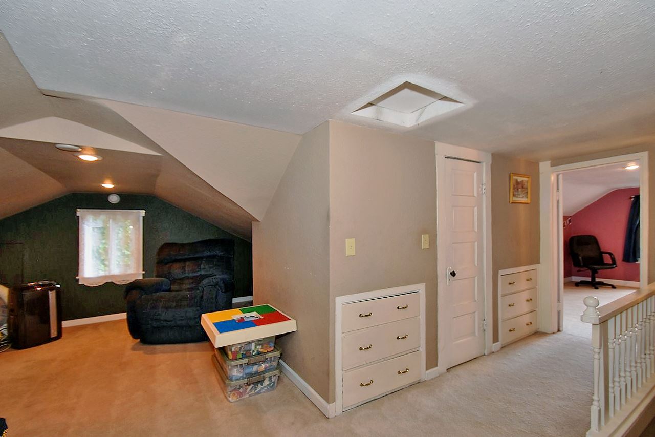 406 North Timberlane Road Spokane Valley, WA 99037 - Photo 11 of 20
