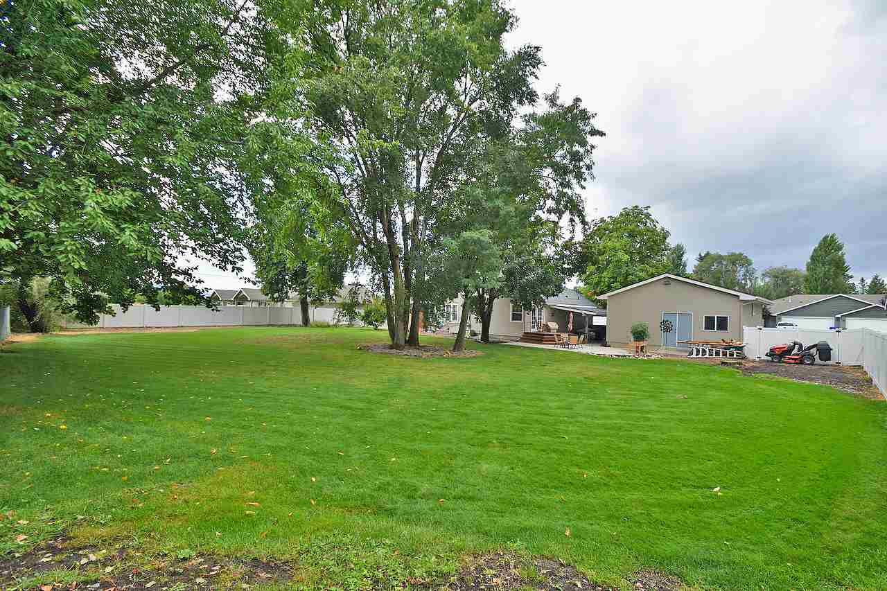 406 North Timberlane Road Spokane Valley, WA 99037 - Photo 19 of 20