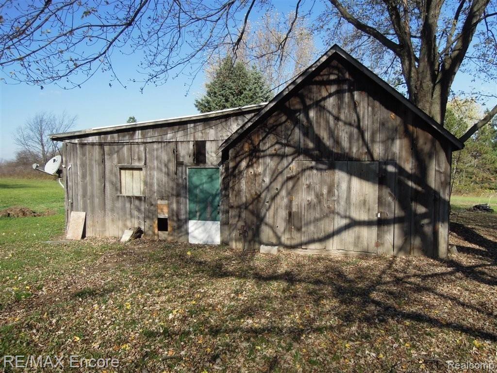 4616 Shoemaker Road Almont, MI 48003 - Photo 25 of 25 DSCN6266.JPG