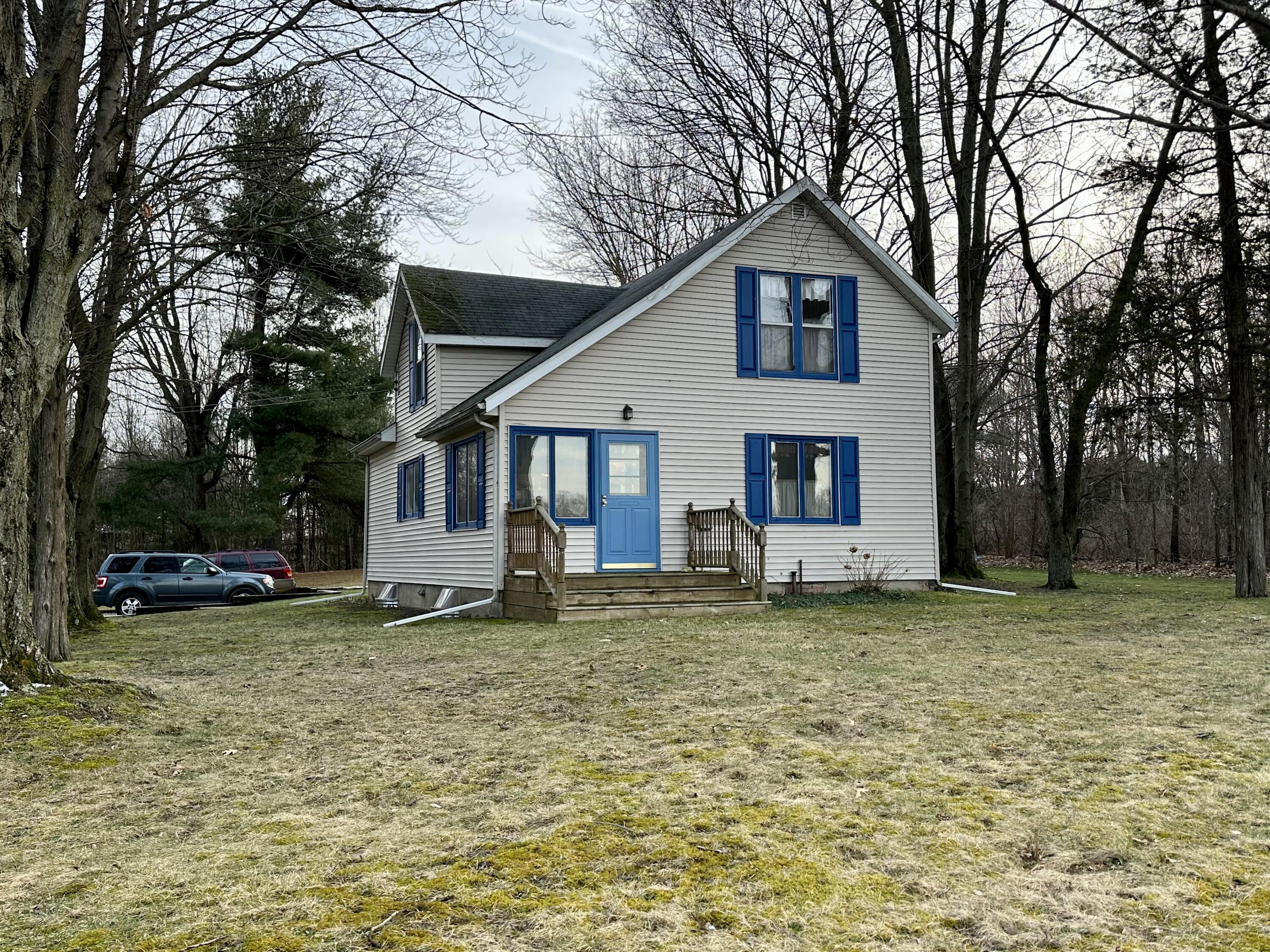 6040 Kaiser Road Benton Harbor, MI 49022 - Photo 1 of 39 6F149BC0-80DA-4A01-AF5A-00C9E77CB633