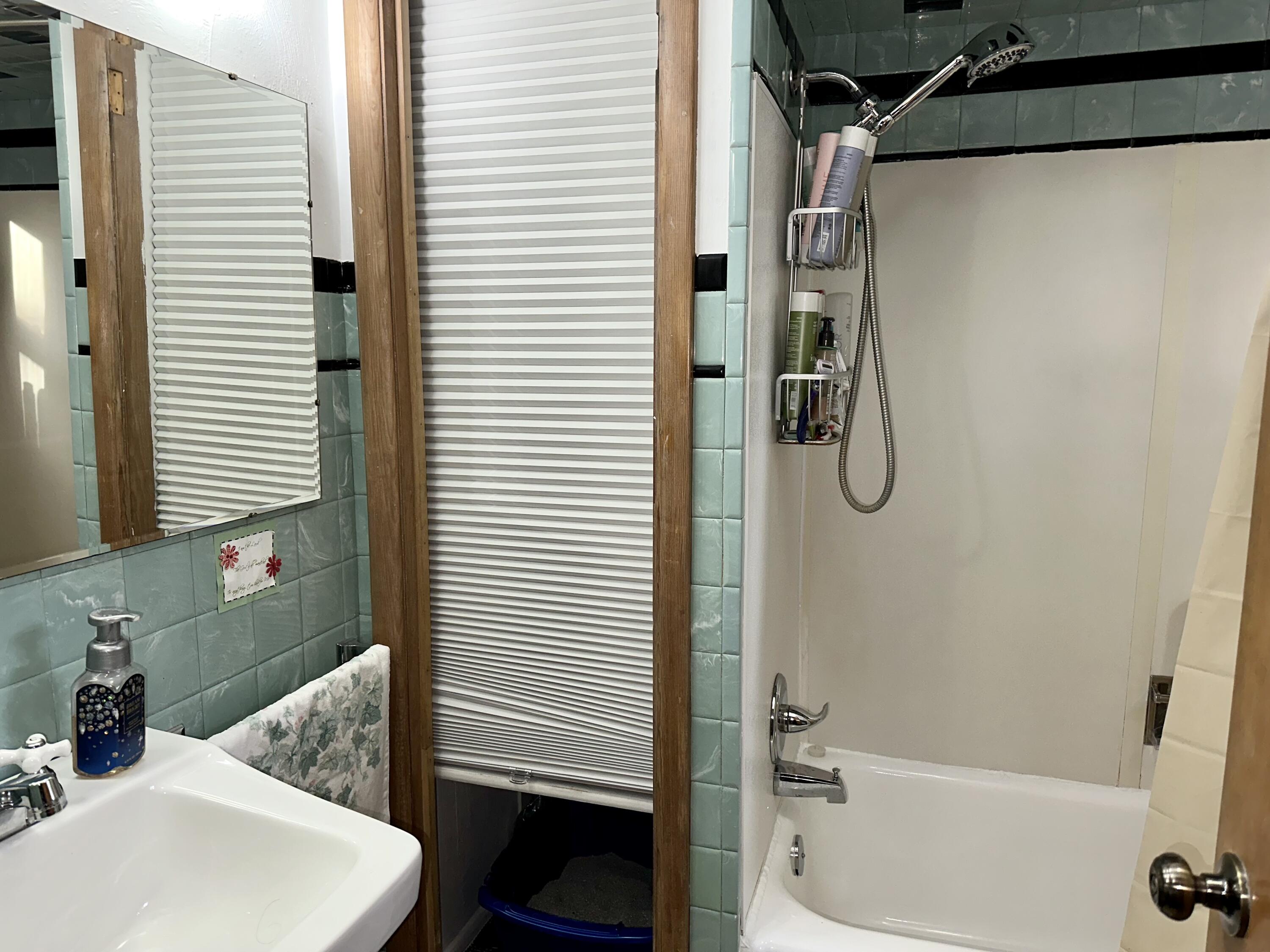 6040 Kaiser Road Benton Harbor, MI 49022 - Photo 37 of 39 F9278FAE-F1D4-4569-BDF9-5E0993592207