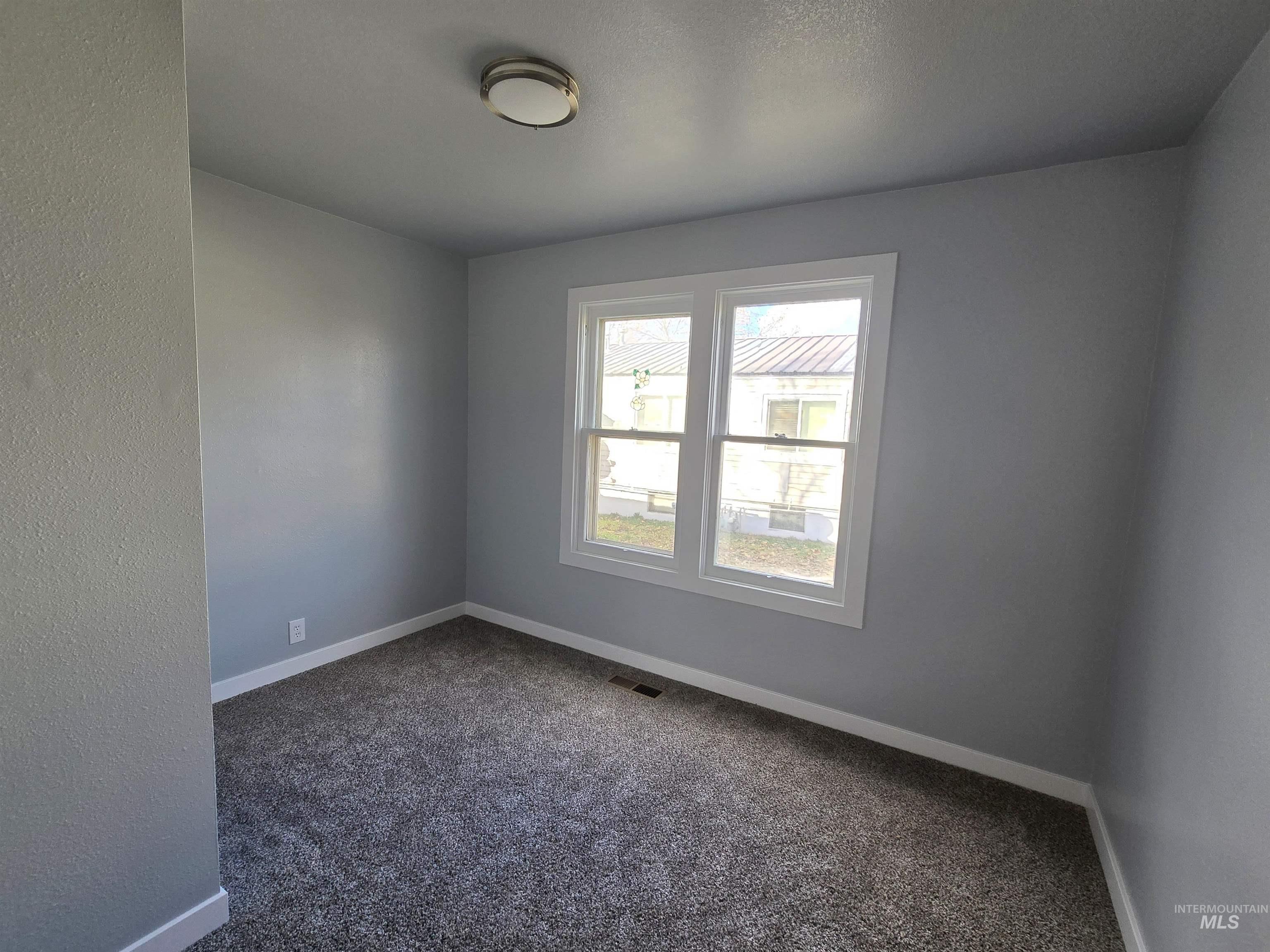 1073 West 5th Street Weiser, ID 83672 - Photo 17 of 28