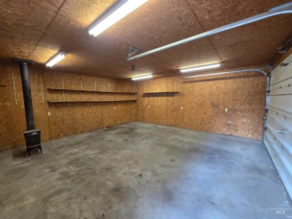 $340,000 | 1073 West 5th Street, Weiser, ID 83672
