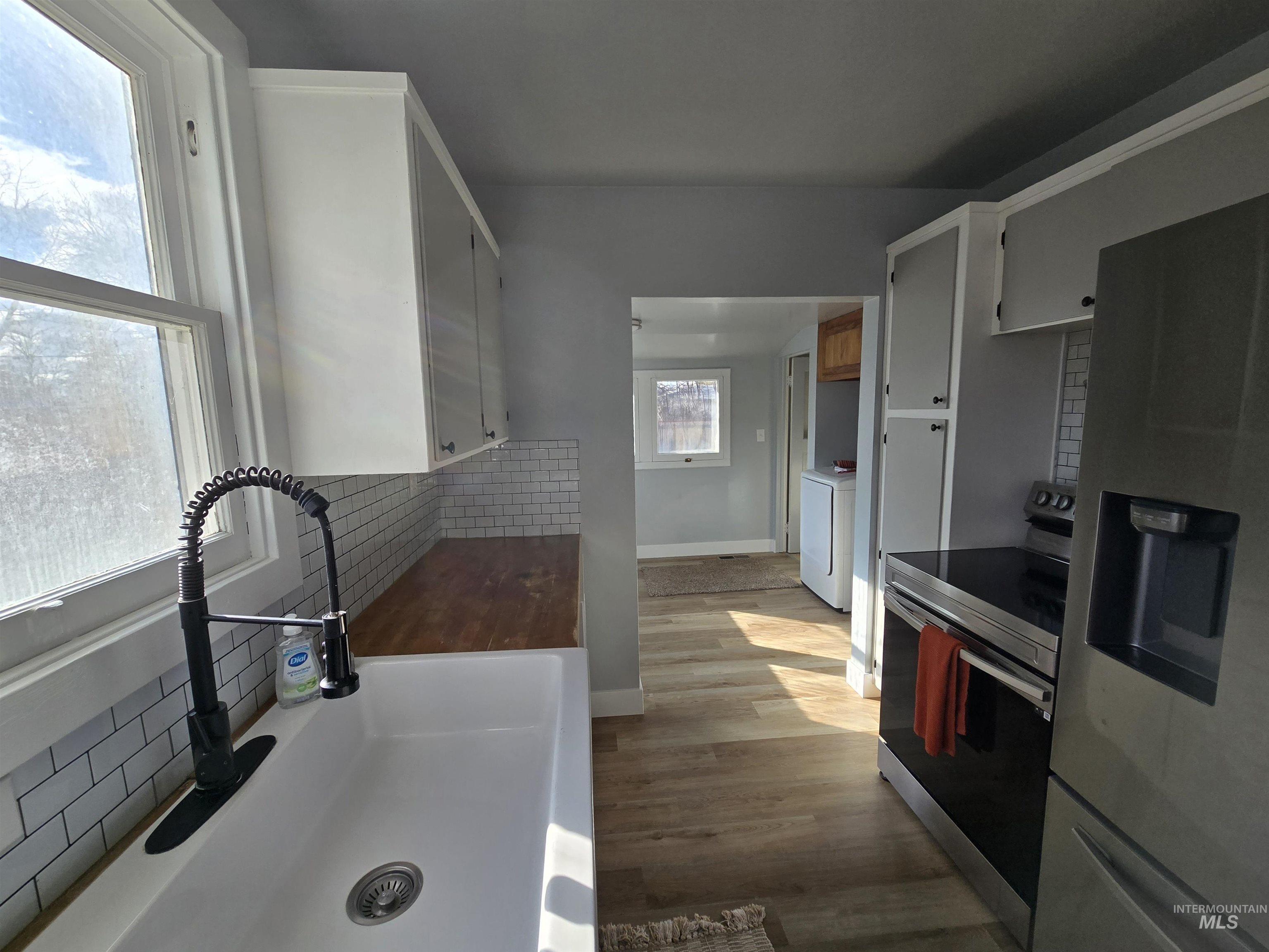 1073 West 5th Street Weiser, ID 83672 - Photo 6 of 28