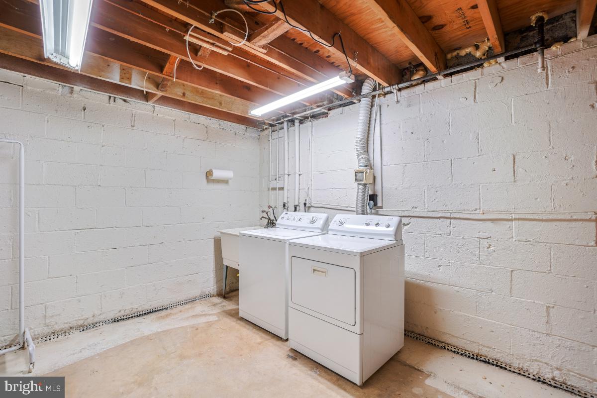 18804 Willow Grove Road Olney, MD 20832 - Photo 40 of 47 Gallery Image 40