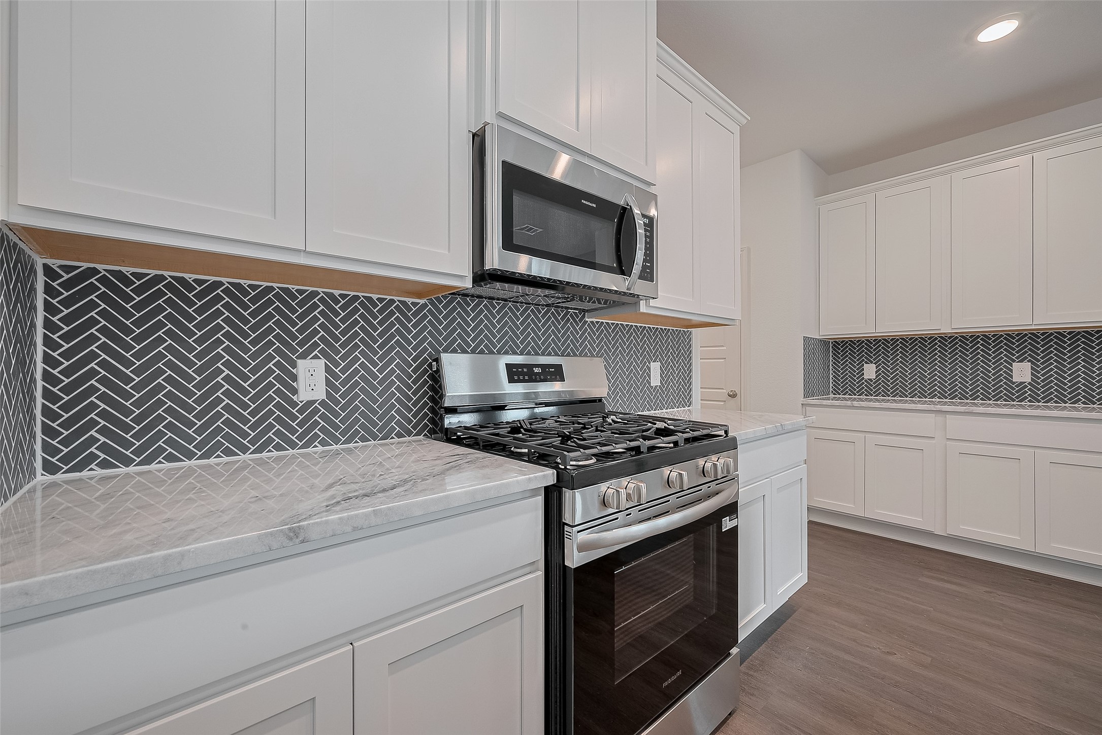 20847 Attalos Stoa Road Crosby, TX 77532 - Photo 8 of 32