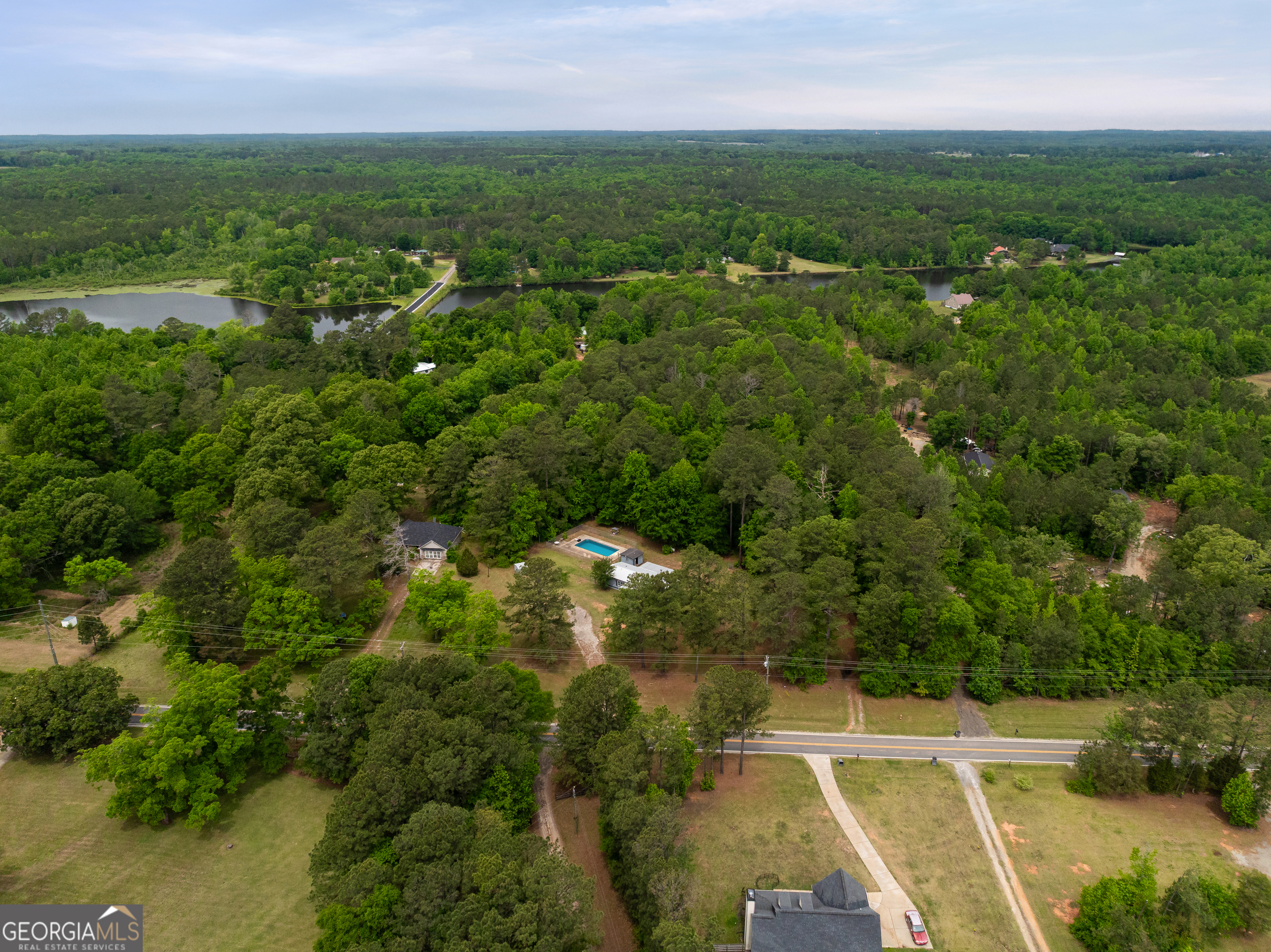 618 Liberty Hill Road Milner, GA 30257 - Photo 4 of 36