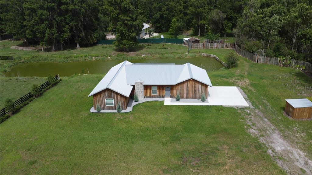 210 Josh Reynolds Road Lakeland, FL 33801 - Photo 3 of 35
