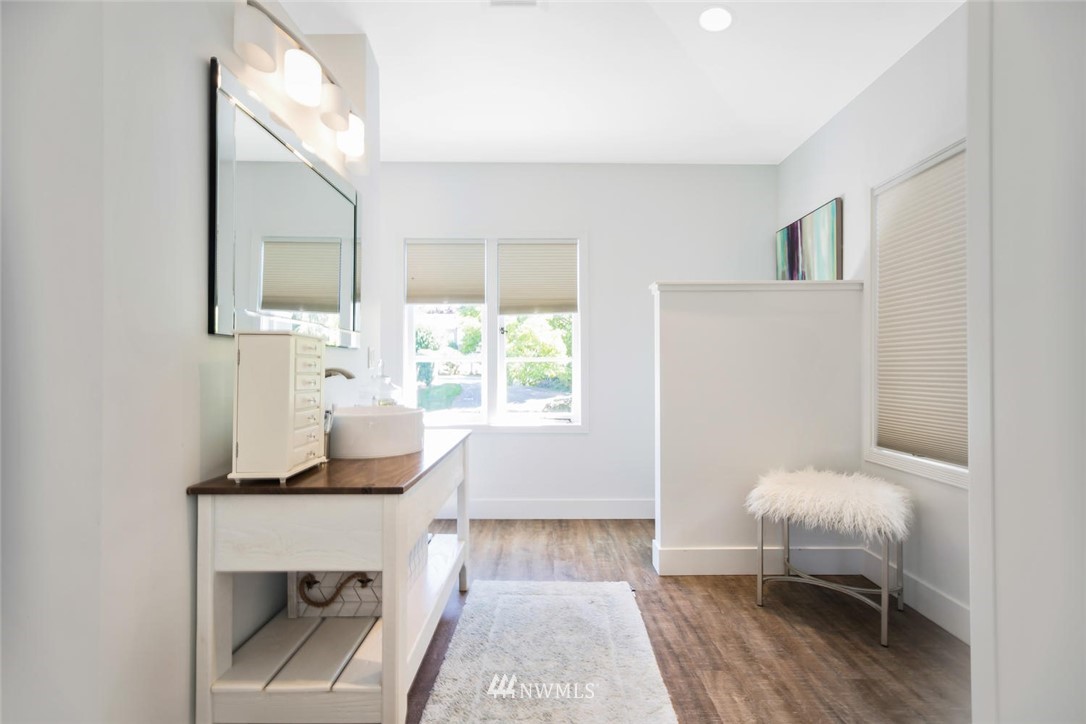 245 Middlefield Road Bellingham, WA 98225 - Photo 15 of 25