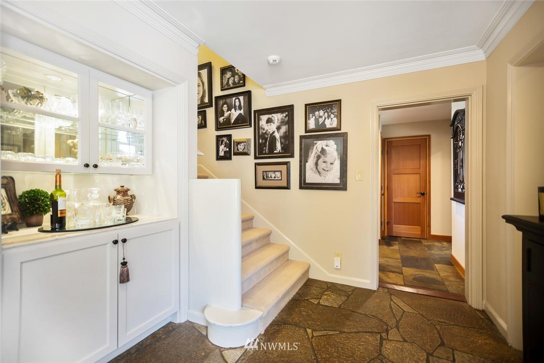 245 Middlefield Road Bellingham, WA 98225 - Photo 6 of 25