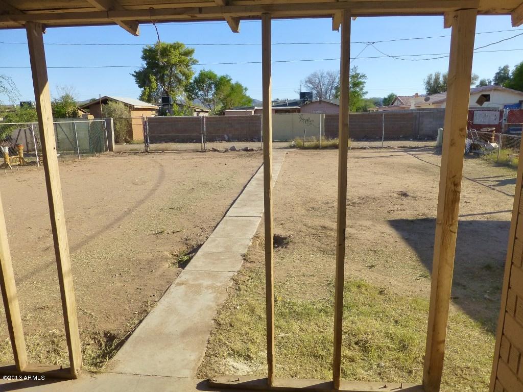 335 West Riverside Street Phoenix, AZ 85041 - Photo 10 of 19 P1060353