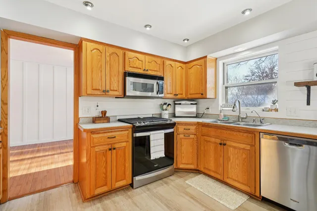 $379,000 | 1808 Cedar Place, Buffalo, MN 55313