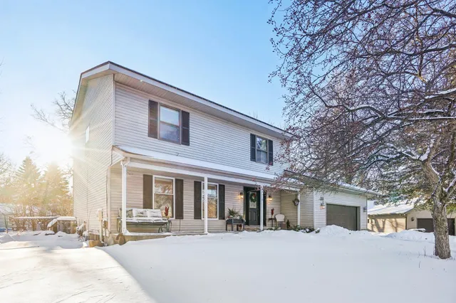 $379,000 | 1808 Cedar Place, Buffalo, MN 55313