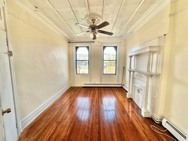 $2,200 | 319 8th Street, Unit 5L, Jersey City, NJ 07302