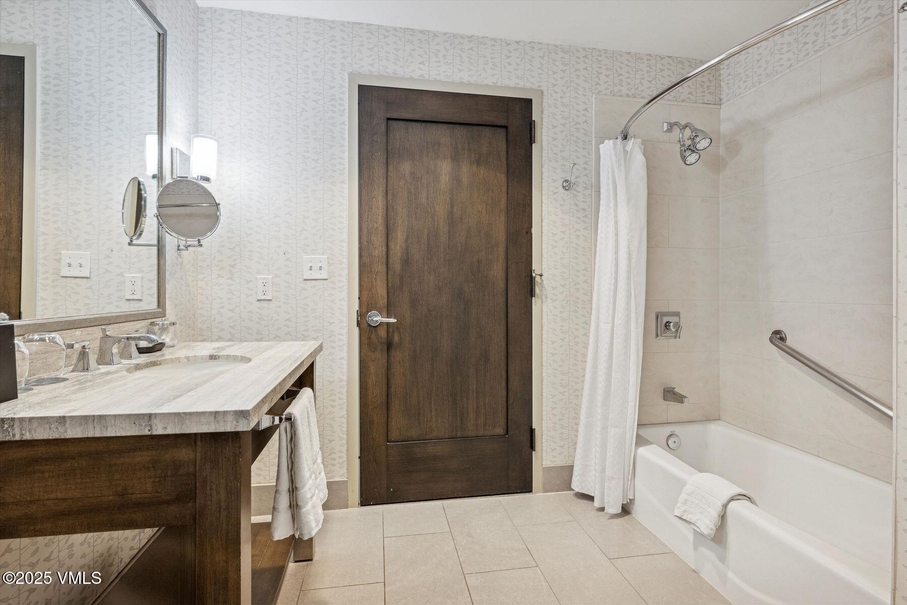 126 Riverfront Lane, Unit 917 Avon, CO 81620 - Photo 19 of 34 photo_online_018