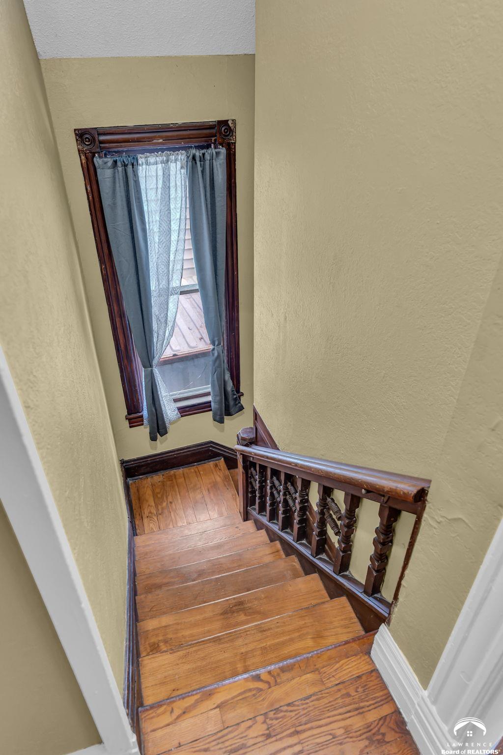 731 Southwest Lincoln Street Topeka, KS 66606 - Photo 17 of 32