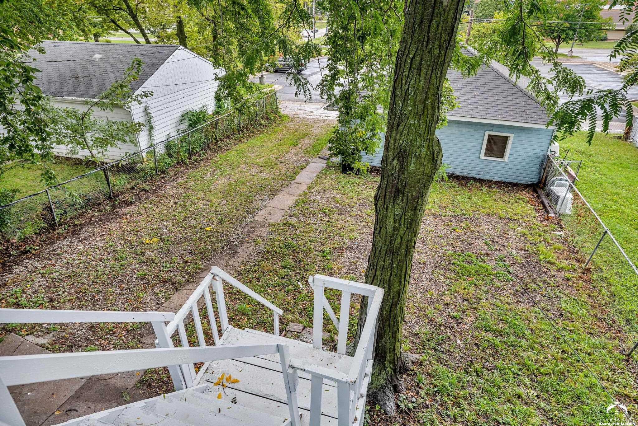 731 Southwest Lincoln Street Topeka, KS 66606 - Photo 24 of 32