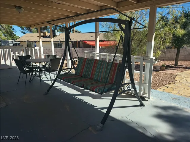 $2,775 | 7180 Polaris Avenue, Las Vegas, NV 89118