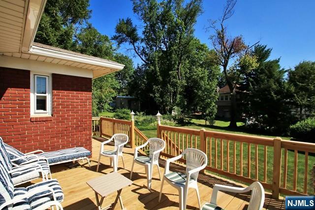 333 Henry Street Hasbrouck Heights, NJ 07604 - Photo 22 of 27