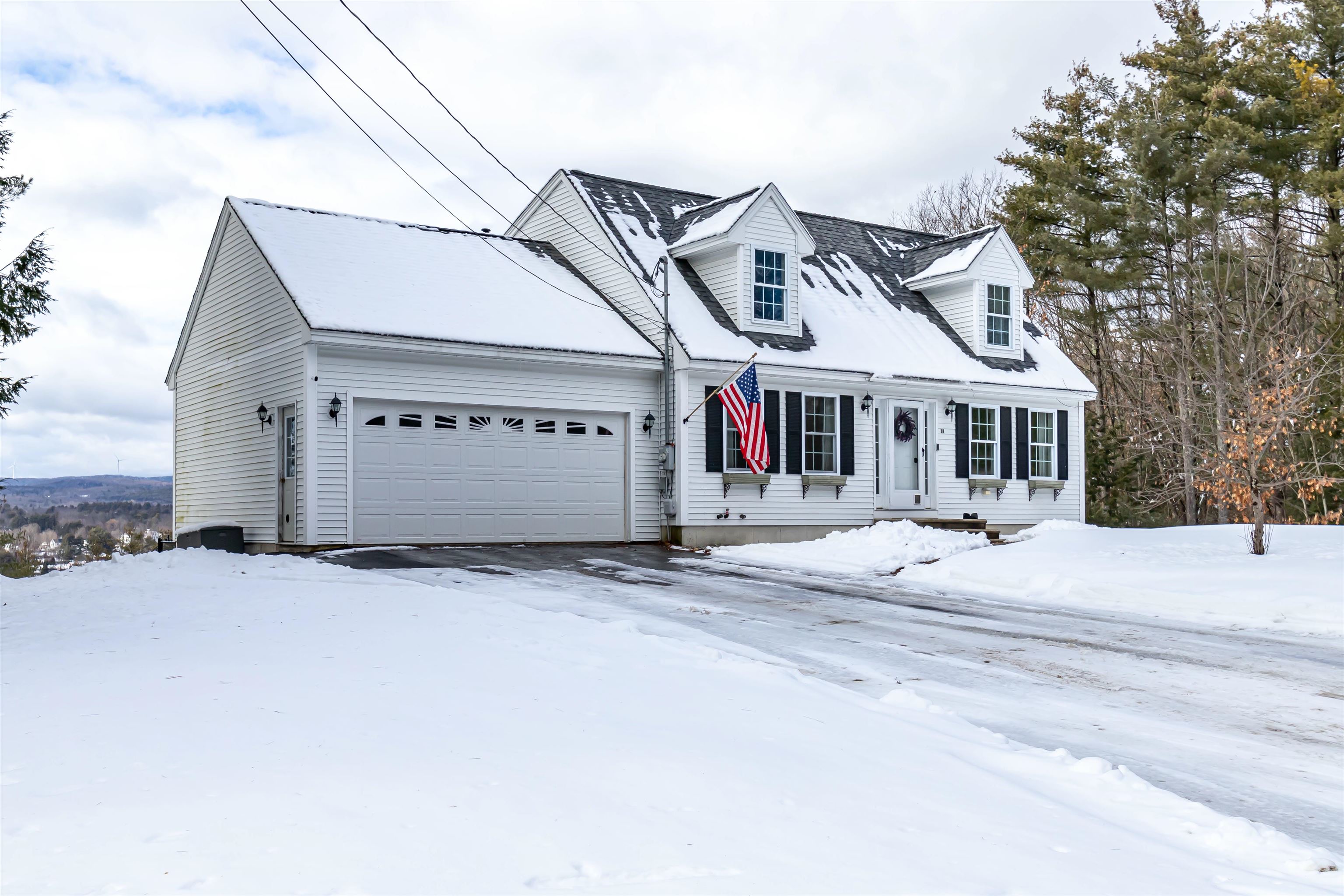 38 Balch Farm Road Bennington, NH 03442 - Photo 1 of 33 Gallery Image 1