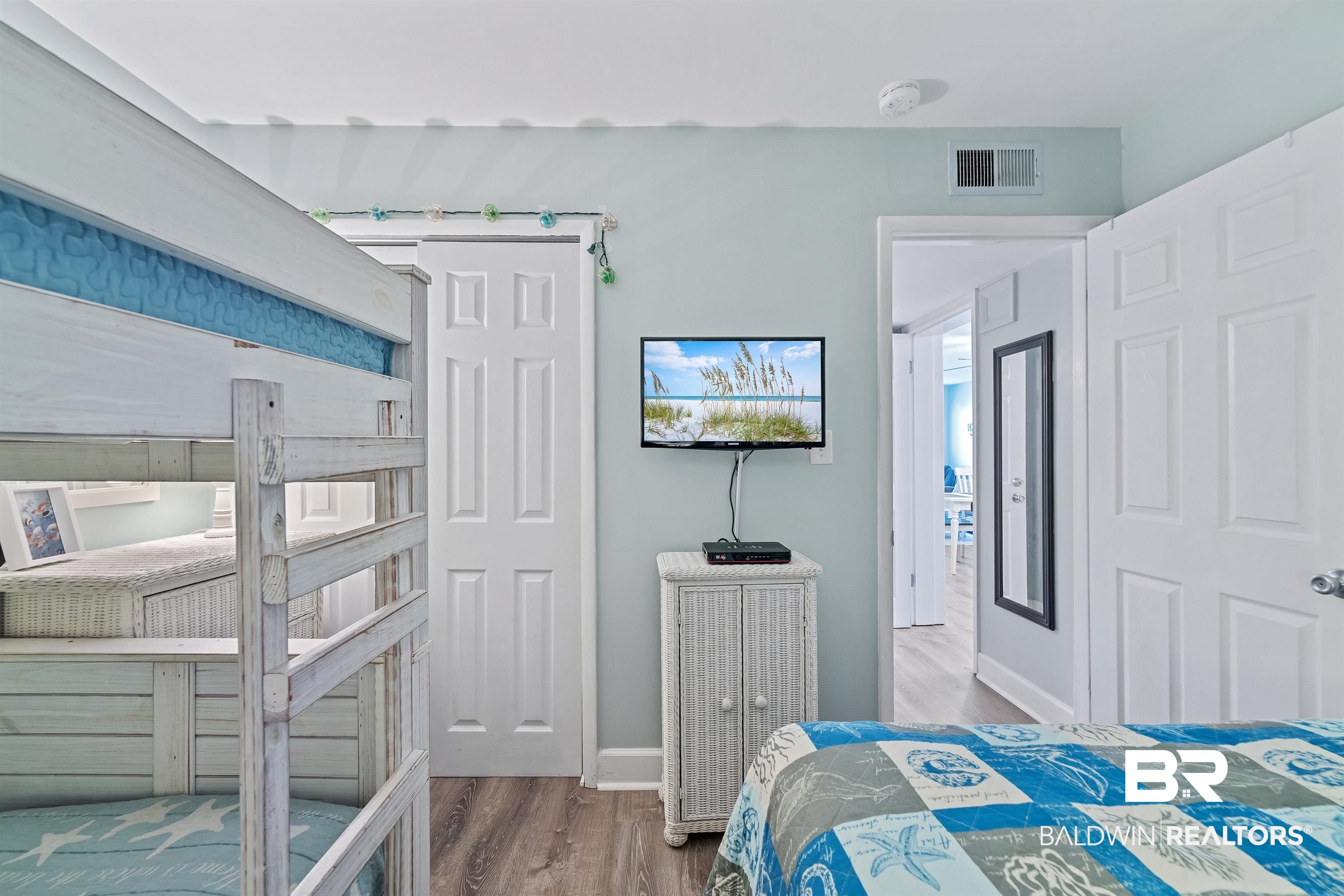 400 Plantation Road, Unit 2123 Gulf Shores, AL 36542 - Photo 20 of 44 Bedroom featuring hardwood / wood-style floors