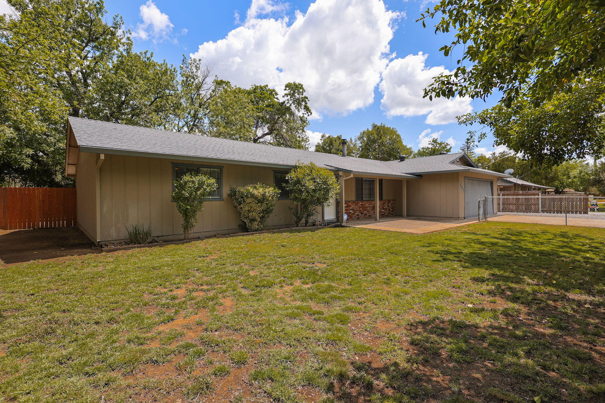 4551 East Bonnyview Road Redding, CA 96001 - Photo 1 of 33 4551 E Bonnyview Rd.