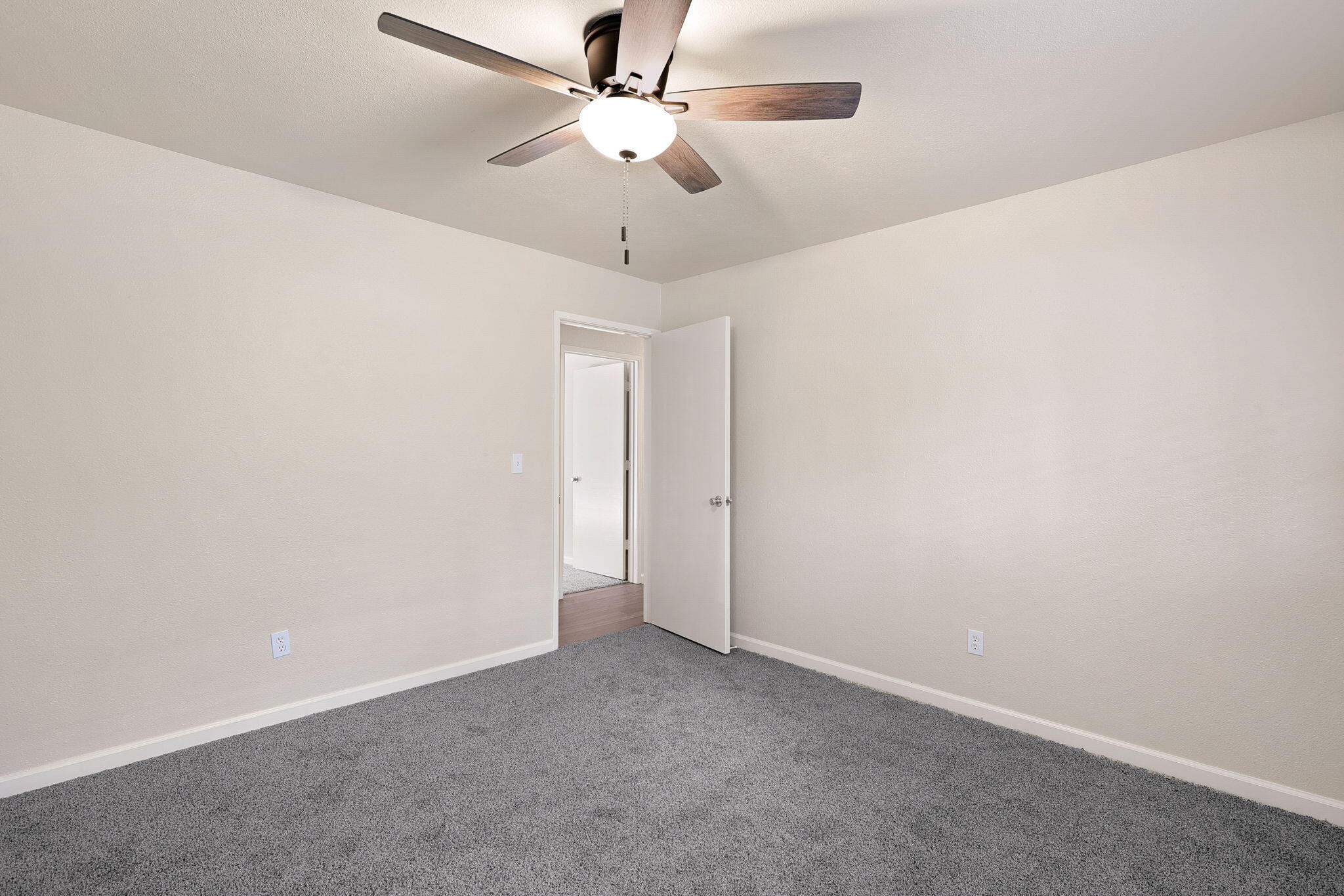 4551 East Bonnyview Road Redding, CA 96001 - Photo 17 of 33 23-web-or-mls-CAMA5352