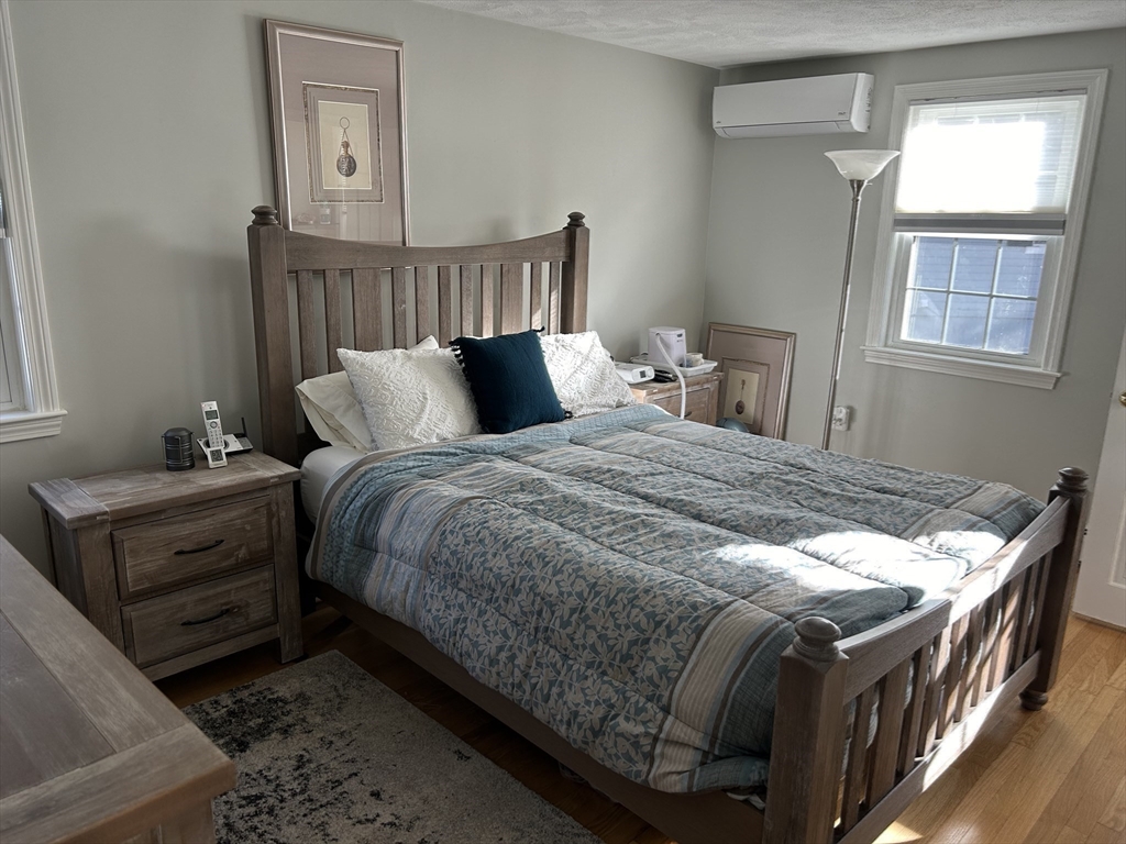 25 Emily Road Framingham, MA 01701 - Photo 13 of 28 Gallery Image 13