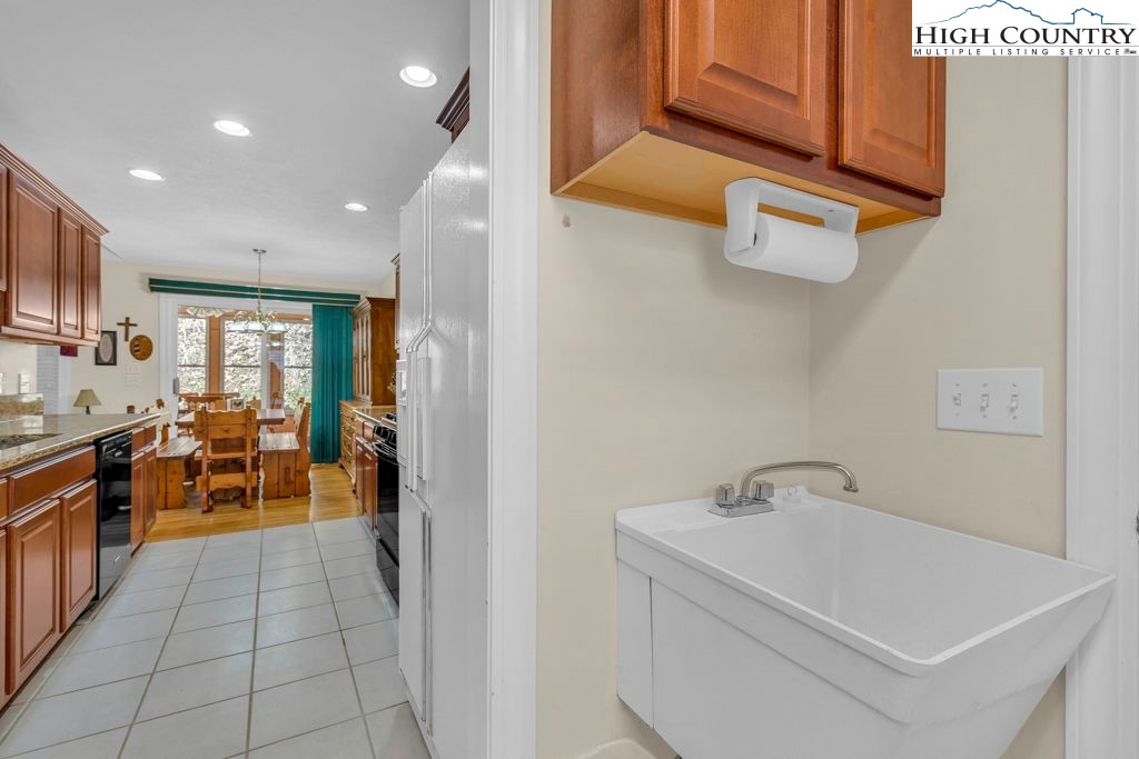 413 Shady Bark Lane Boone, NC 28607 - Photo 33 of 38