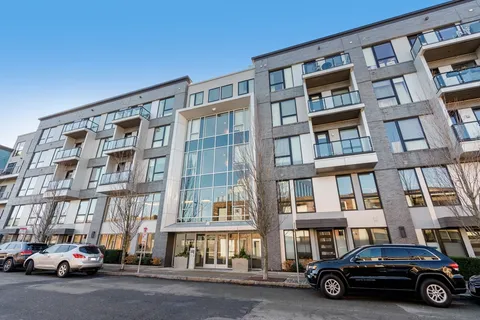 $1,075,000 | 45 West 3rd Street, Unit 205, Boston, MA 02127