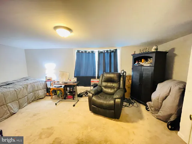 $240,000 | 485 Harrison Avenue, Mantua, NJ 08051