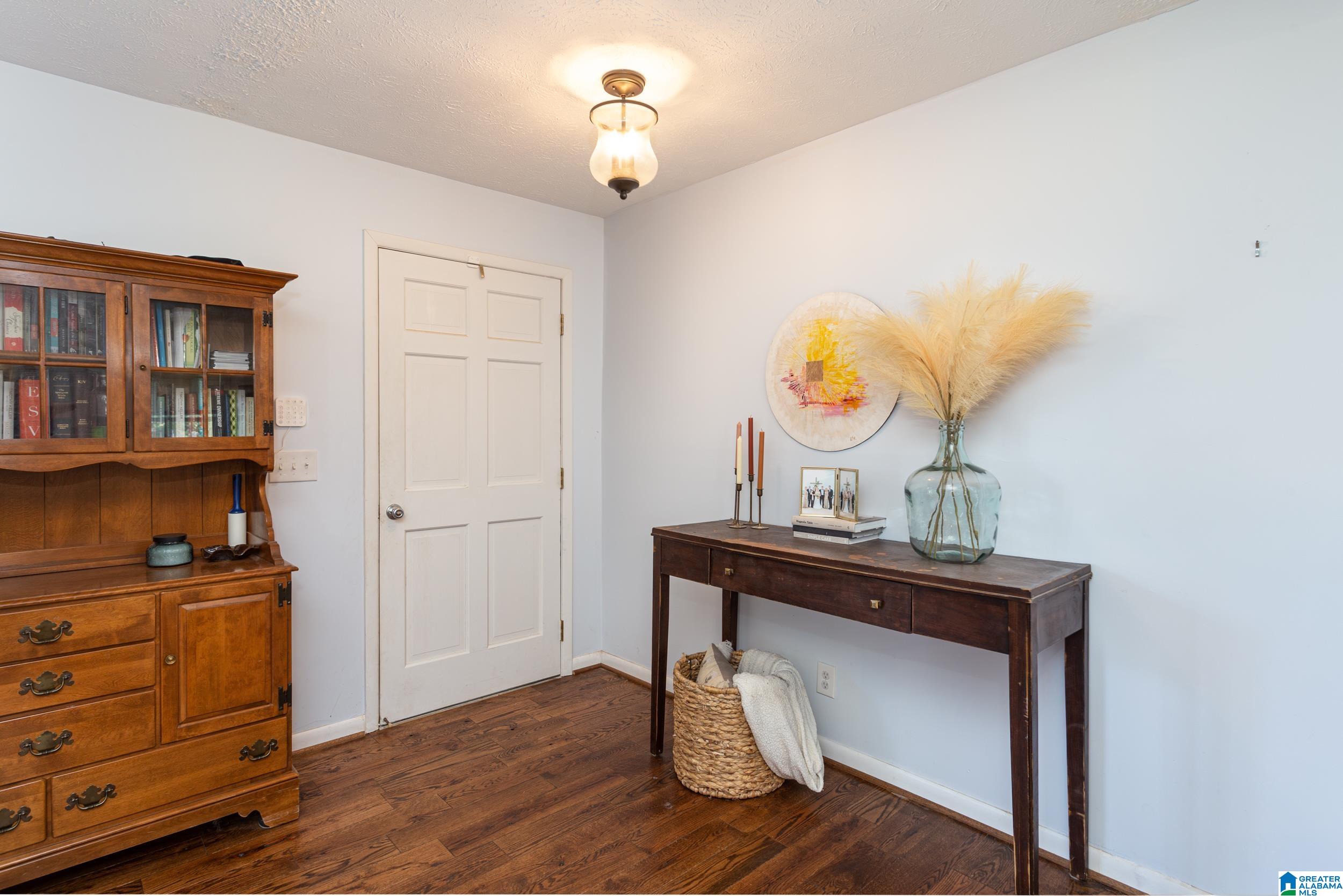 1308 Conger Road Anniston, AL 36207 - Photo 11 of 37