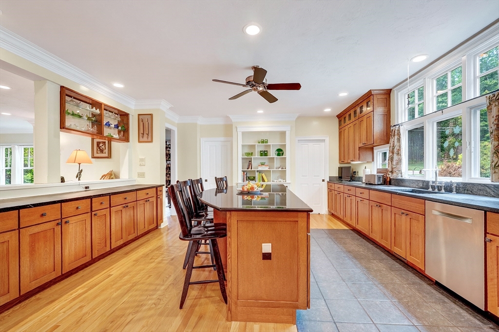 10 Rockmeadow Road Westwood, MA 02090 - Photo 9 of 39 Gallery Image 9