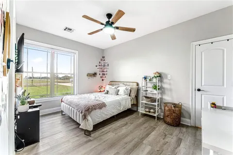 $489,000 | 24000 North Prairie Way, Iowa, LA 70647