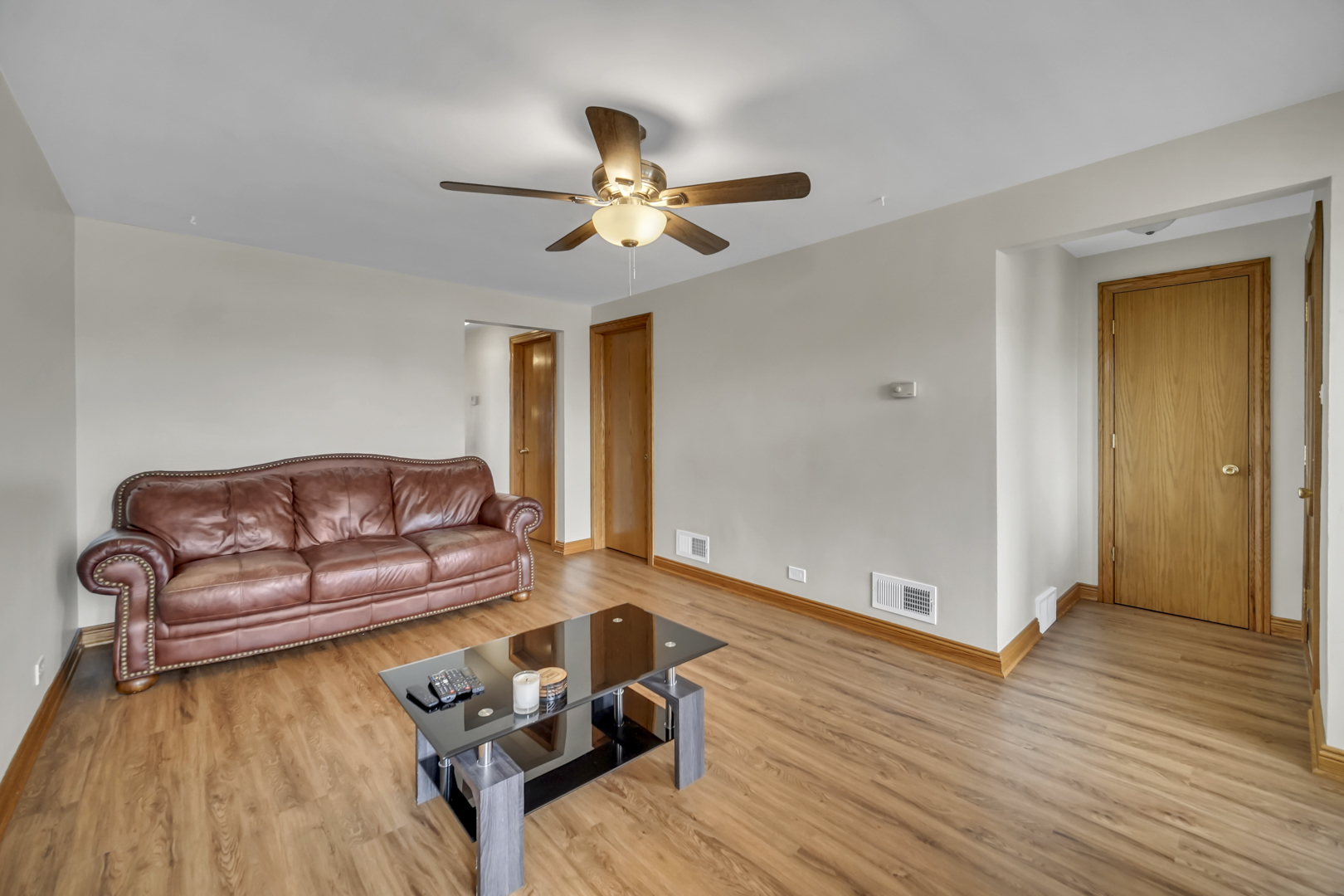 5100 South Rutherford Avenue Chicago, IL 60638 - Photo 7 of 44