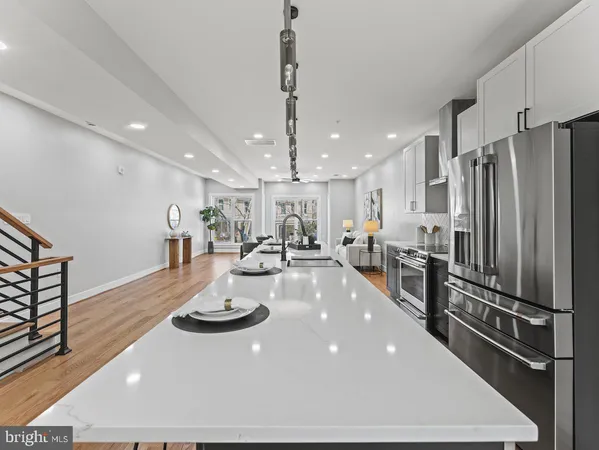 $4,700 | 4318 7th Street Northwest, Unit 2, Washington, DC 20011