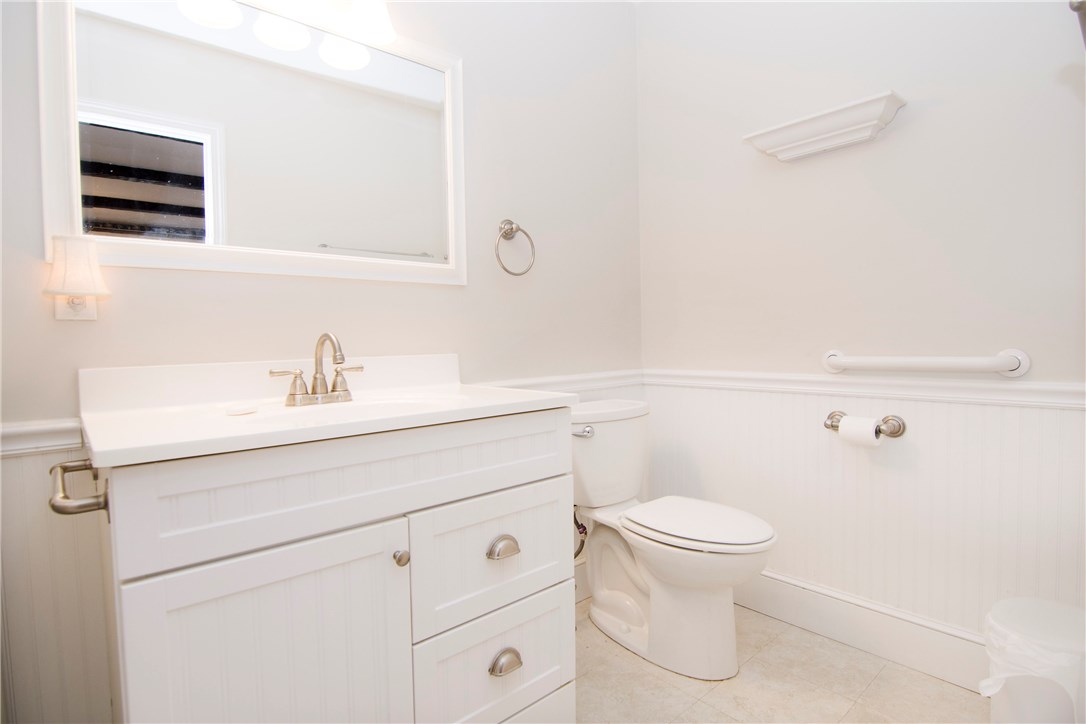 5 Beckside Road North Providence, RI 02911 - Photo 15 of 32 View of first floor bath.