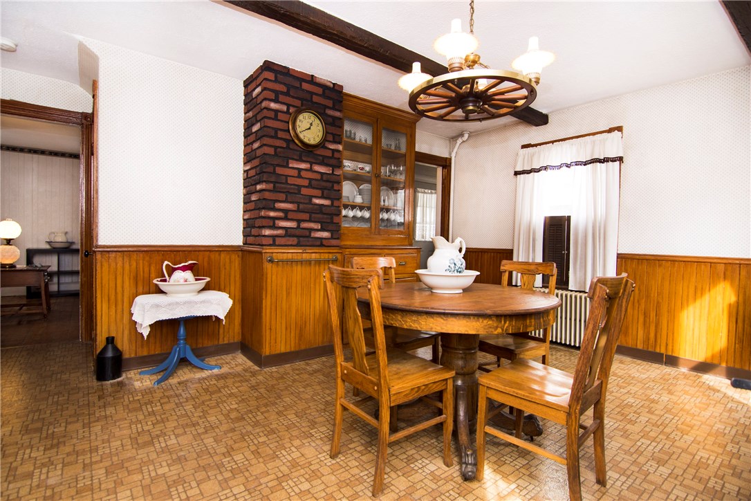 5 Beckside Road North Providence, RI 02911 - Photo 8 of 32 Dining room off kitchen is bright and sunny.