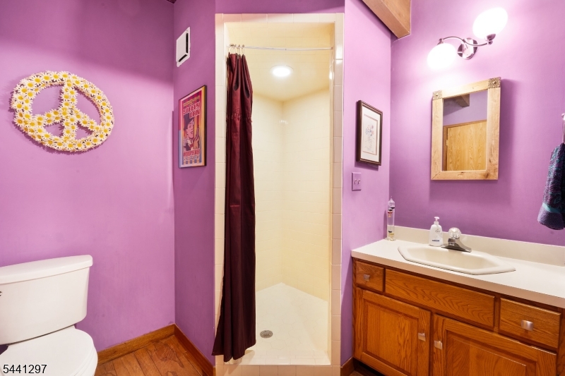 6 Farm Road Chester, NJ 07930 - Photo 23 of 41