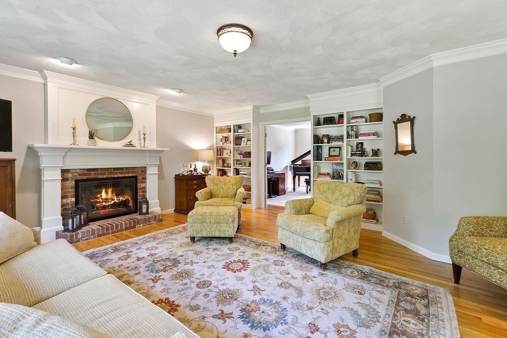 19 Candlestick Road North Andover, MA 01845 - Photo 16 of 42 Gallery Image 16