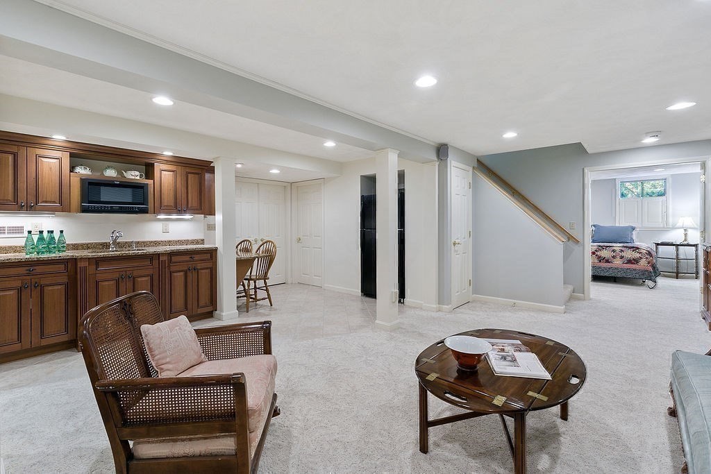 19 Candlestick Road North Andover, MA 01845 - Photo 34 of 42 Gallery Image 34