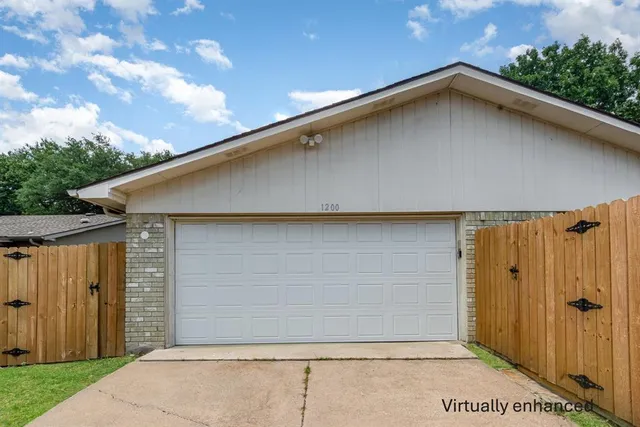 a picture of a bathroom with a sink