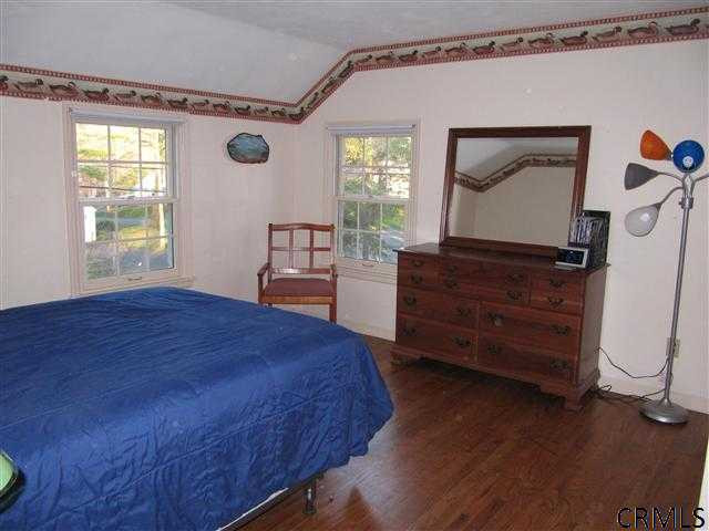 37 West Bayberry Road Bethlehem, NY 12077 - Photo 14 of 19 Photo 14