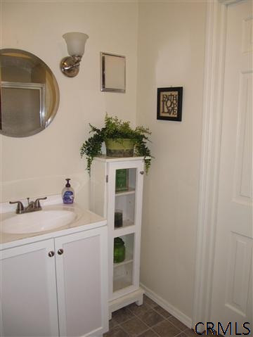 37 West Bayberry Road Bethlehem, NY 12077 - Photo 9 of 19 Photo 9