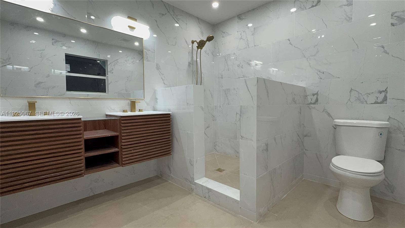 1007 Northwest 120th Street North Miami, FL 33168 - Photo 9 of 36