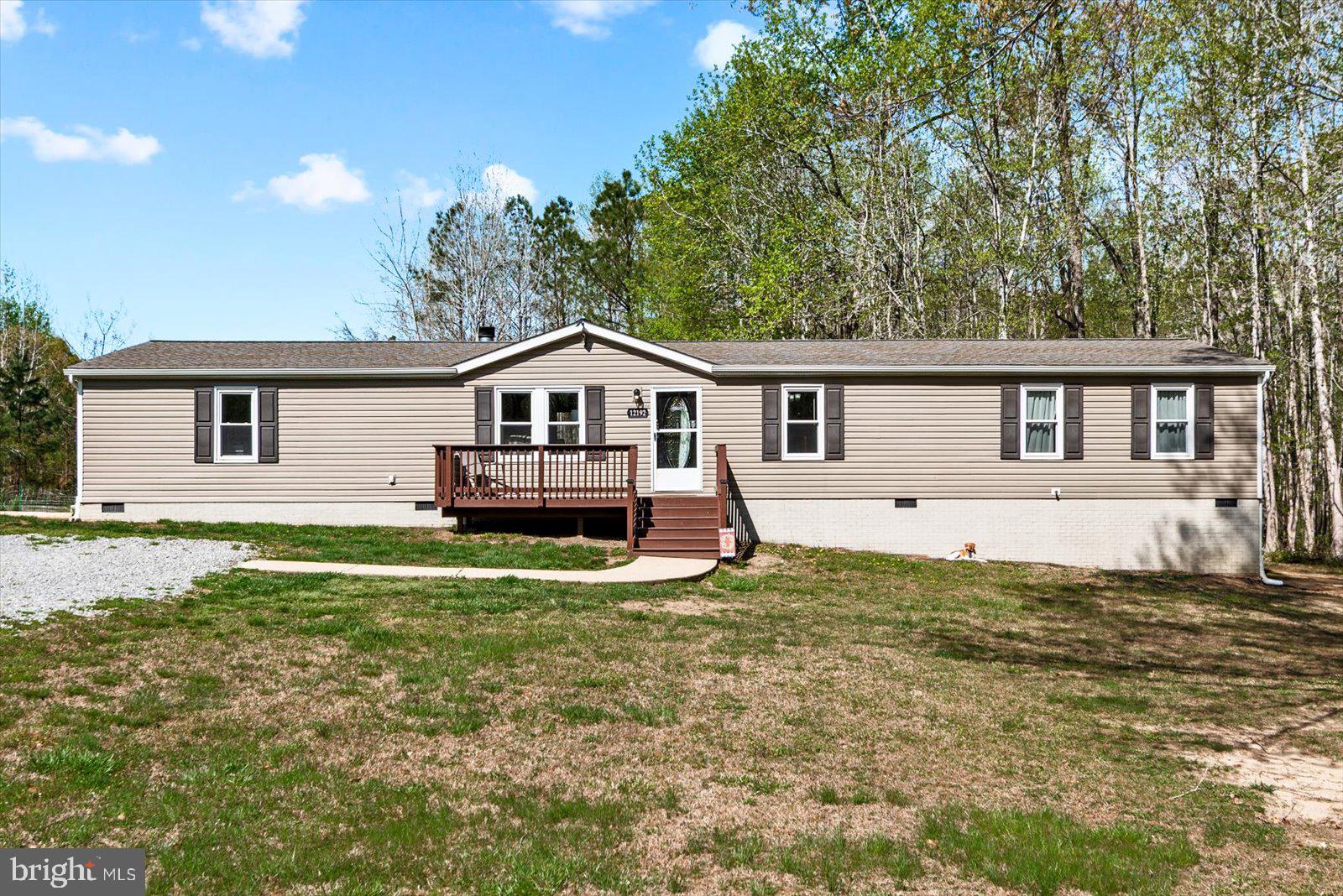 12192 Mitcheltree Lane King George, VA 22485 - Photo 2 of 44