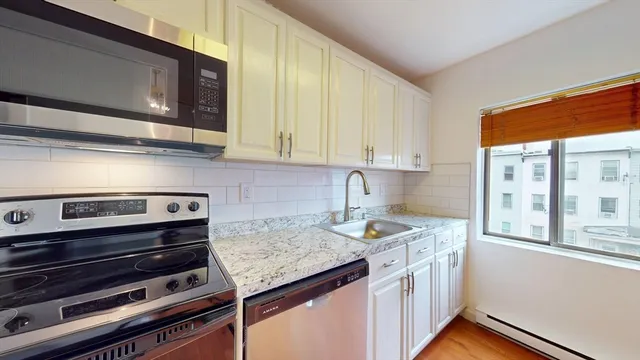 $514,900 | 72-74 Chelsea Street, Unit 9, Boston, MA 02128