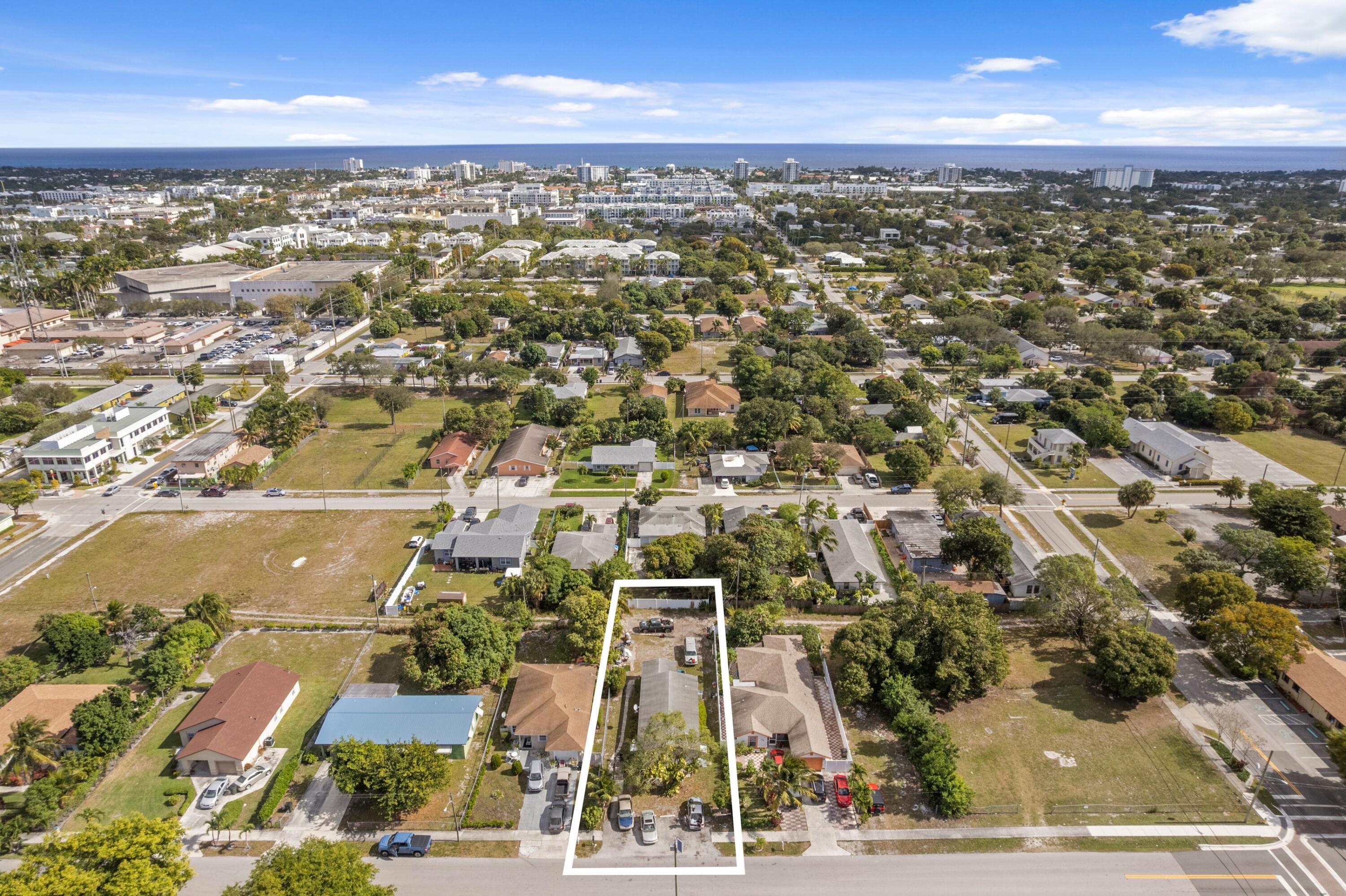 129 Southwest 6th Avenue Delray Beach, FL 33444 - Photo 18 of 33 Aerial View